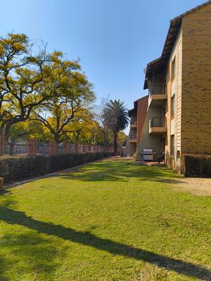 Apartment For Rent in Hatfield, Pretoria